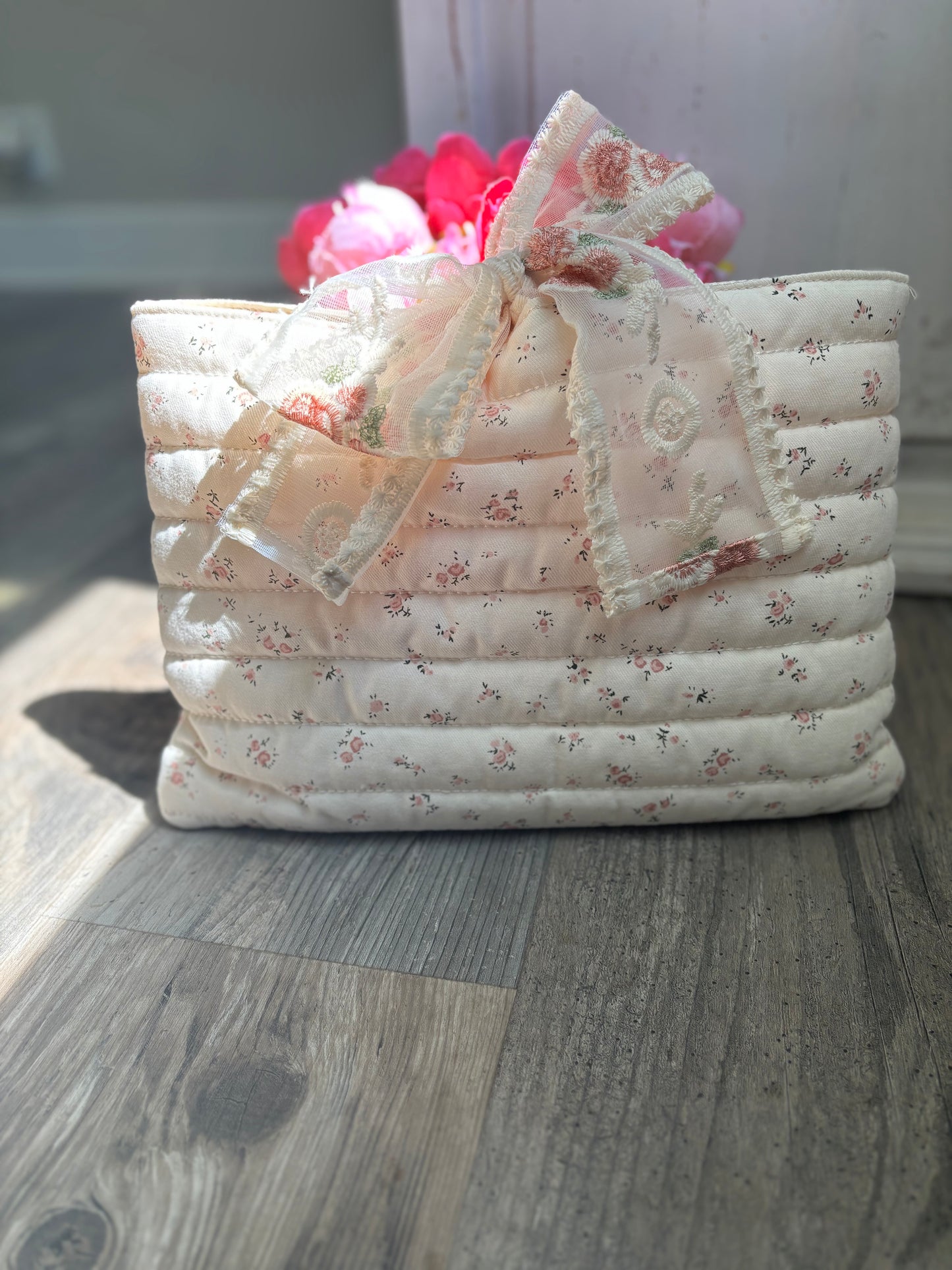 Chic Floral Book or Kindle Sleeve